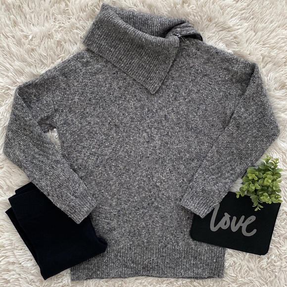Jillian & Nicole Split Zip Cowl Neck Sweater 💗 Gray - Picture 3 of 16